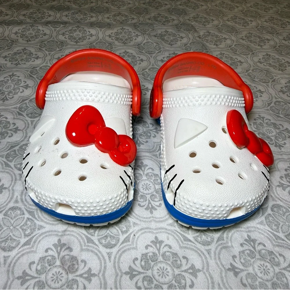 Crocs x Hello Kitty 50th Anniversary Classic Clogs Toddler Size 4 C